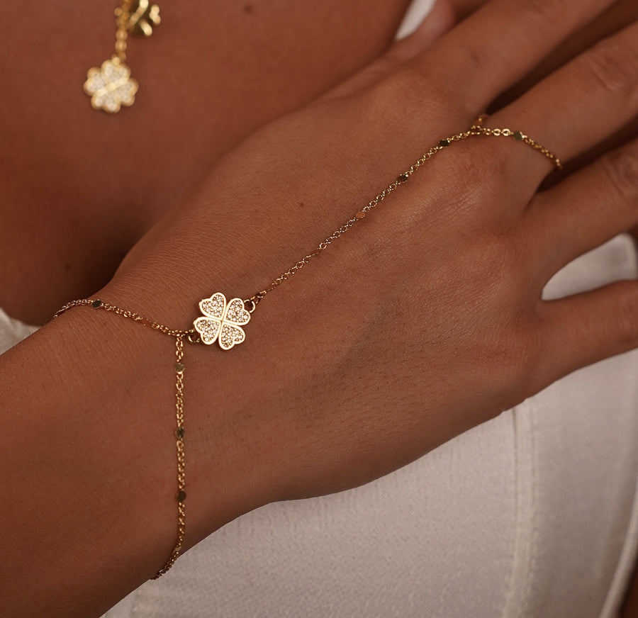 Clover Hand Chain